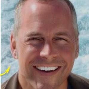 Meet your Posher, Clint